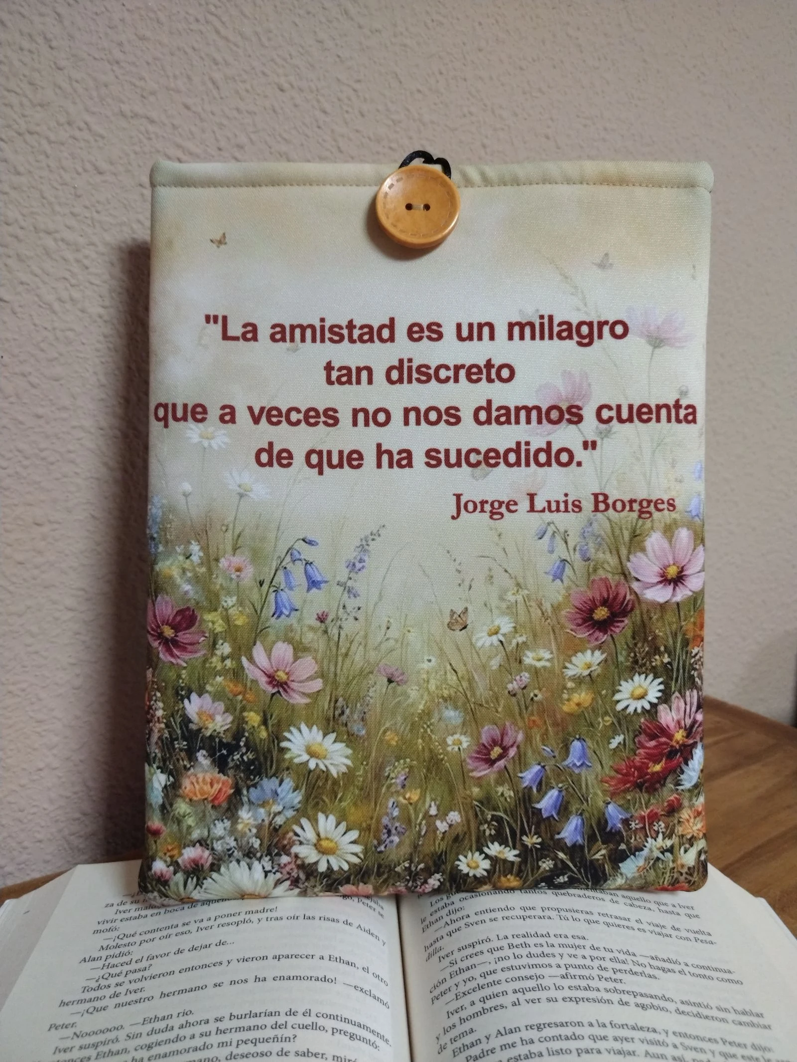 Funda literaria acolchada - Diseño Niños y Flores - Hecho a mano  – photo 2